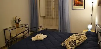 לינה וארוחת בוקר Un Sogno Di Casa 3*